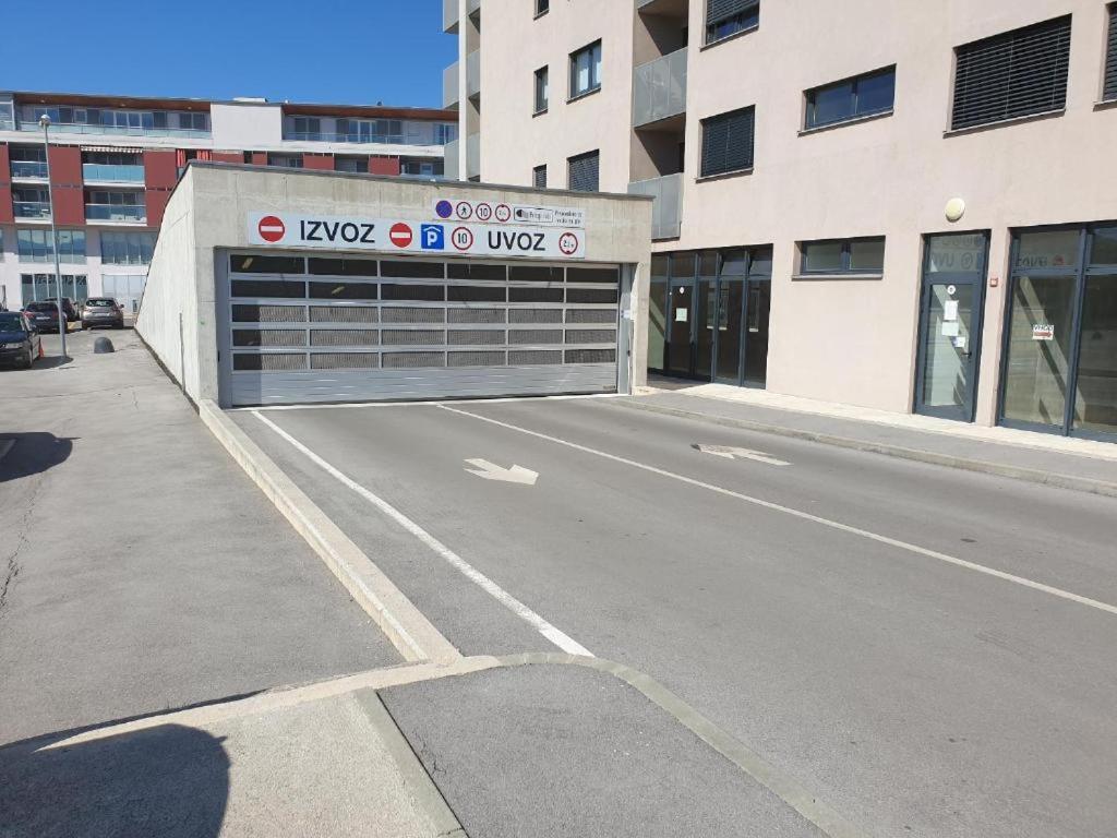 Apartament Burin Koper Zewnętrze zdjęcie